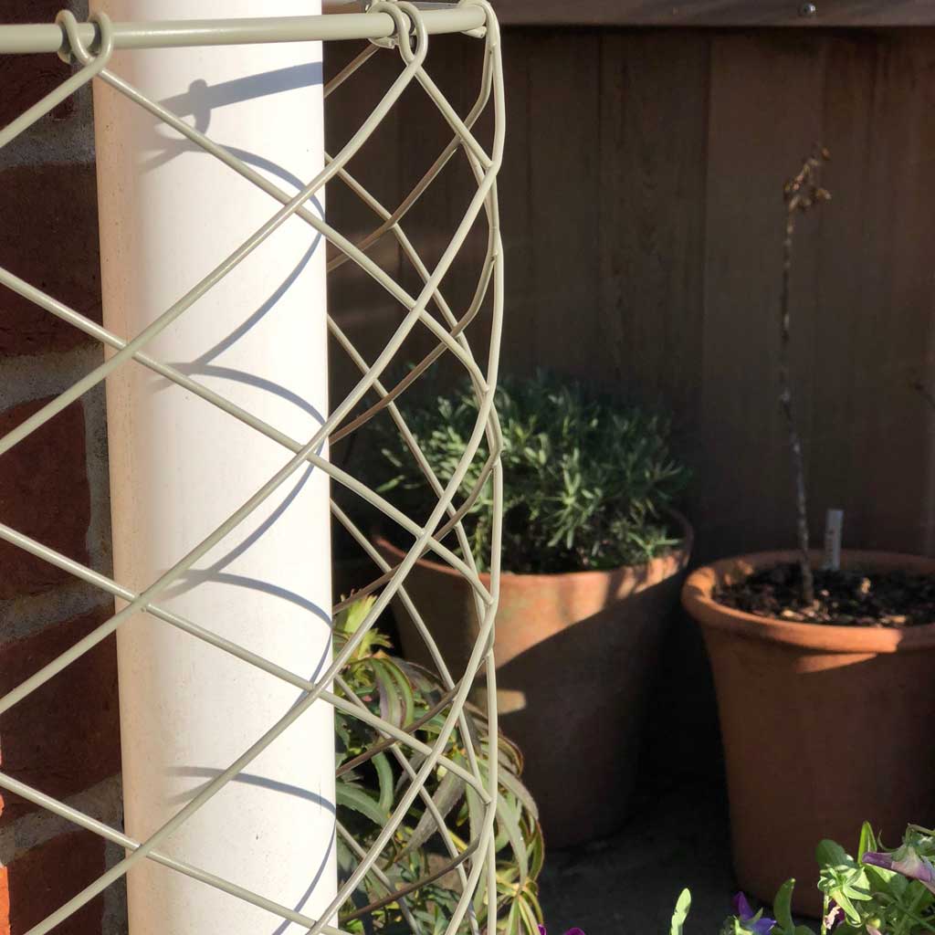 Elegance Drainpipe Cover - Image 3