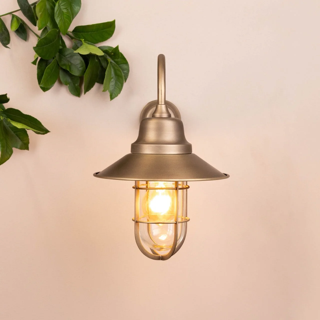 Portloe Swan Neck Lantern | Brass - Image 3