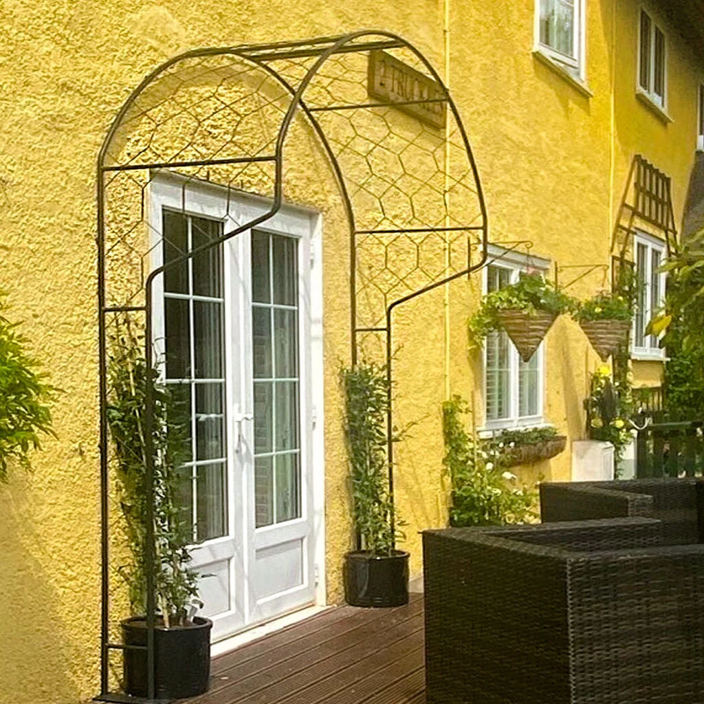 Round Portico - Image 3